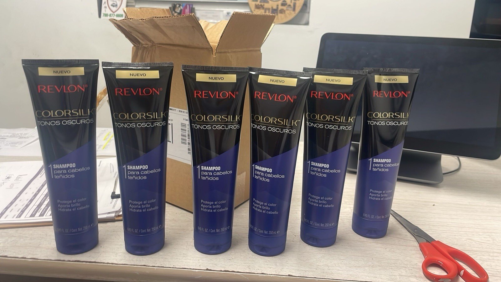 Revlon Colorsilk Bold Black Colorstay Shampoo 8.45 oz for Vibrant Long-Lasting Color-image