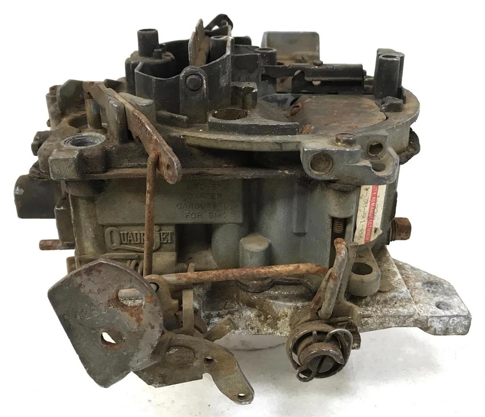 Carburador usado para Chevrolet Corvette 454ci 1973 275 hp Chevelle 7043200 fecha A3 Foto 3 de 4