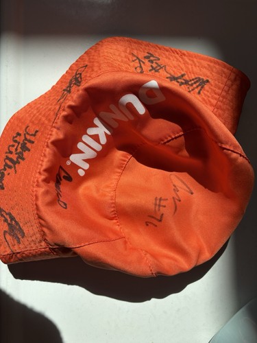 Dunkin Orange Bucket Hat Signiert - Bild 4 von 5