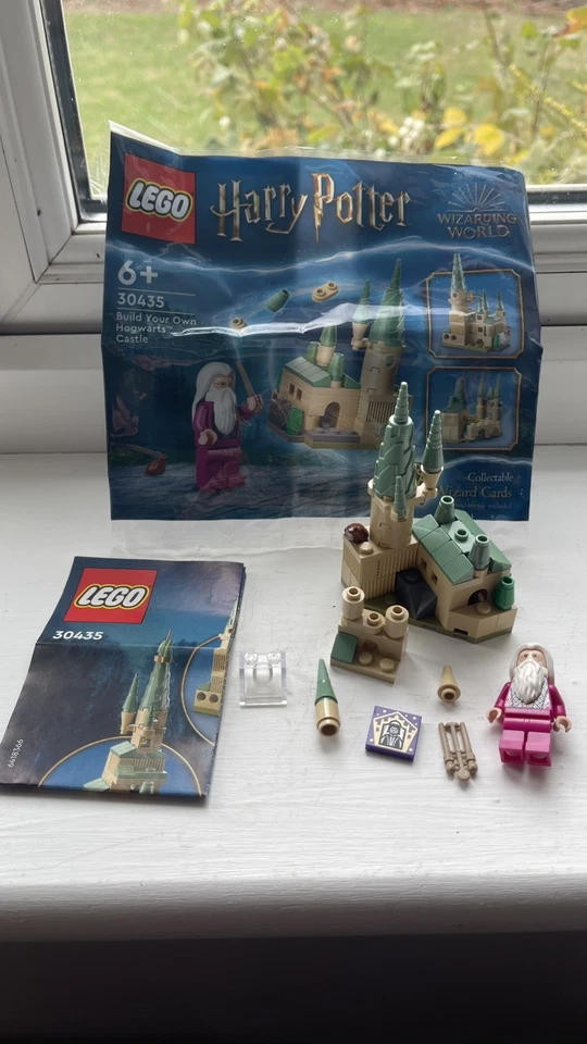 LEGO Harry Potter 30435 Build Your Own Hogwarts Castle, photo 1 of 2