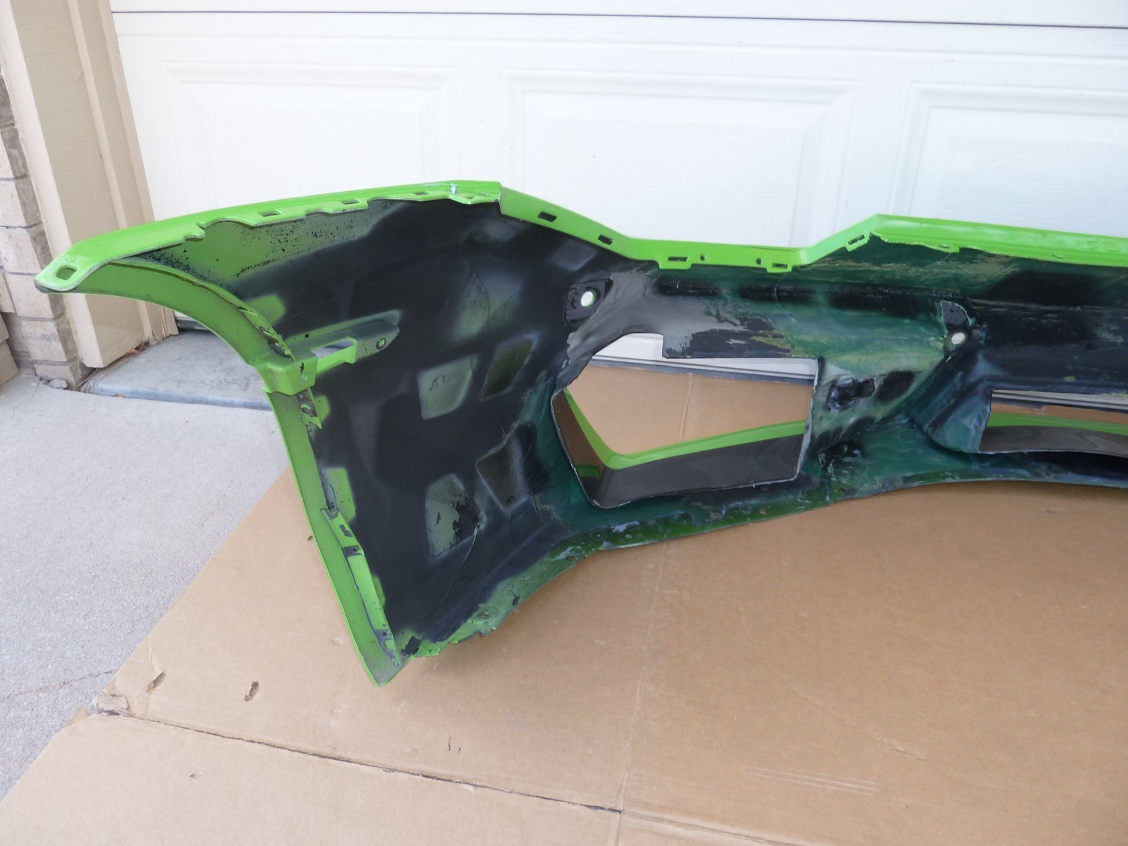 Lamborghini Huracan LP580 610 DAMAGED FRONT BUMPER COVER OEM Skin Facia