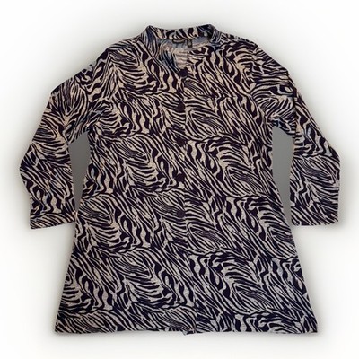 Effortless Style by Citiknits Women Size 2X Animal Print Cardigan Buttons Long