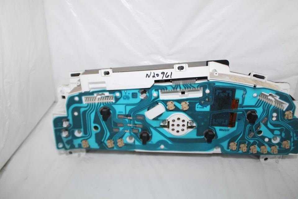 Cuadro de instrumentos velocímetro 99 medidores Ford E250/E350/E450SD 267.150 millas Foto 4 de 4