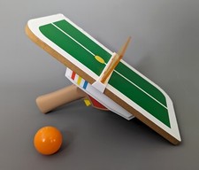 Hasbro Tiny Pong | Gioco Da Tavolo Ping Pong Portatile | Sfida In Solitario Con Luci E Suoni | Per Bambini E Adulti