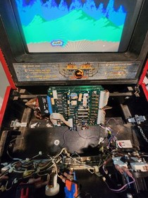MOON PATROL PCB NON-JAMMA ARCADE BOARD WORKING!!! WILLIAMS 1982 GENUINE