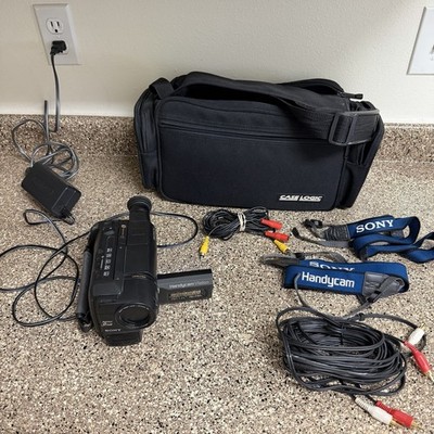 Sony Handycam CCD-TRV16 Black Vision Video 8 XR Camcorder Bundle