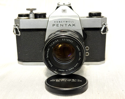 Honeywell Pentax SP500 SLR Film Camera w/ Super Takumar 55mm F1.8 Lens Japan