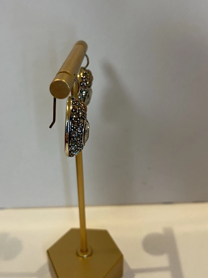 Brincos Brighton coração extático fio francês azul rosa cristal tom prata - Imagem 4 de 4