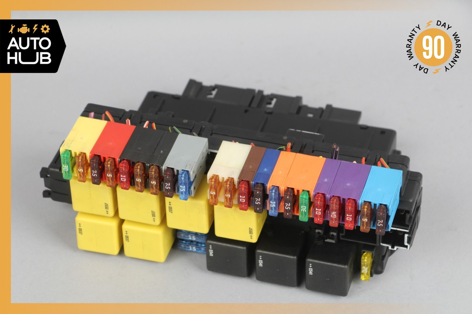 03-12 Mercedes R230 SL500 SL55 SLR Front Left SAM Fuse Box Control Module OEM