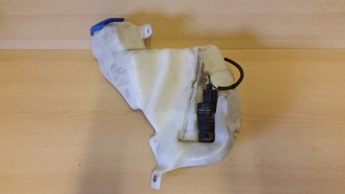 VW Passat 3B 1,9TDI Wischwasserbehälter + Pumpe 3B0955453F