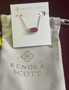 Authentic Kendra Scott W1157 Oval Pendant Necklace in Gold Plated Azalea Illusion