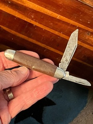1942 Utica Cutlery Co Patent 2297855 2-Bld Equal End Hdl Pocket Knife 3-1/2 