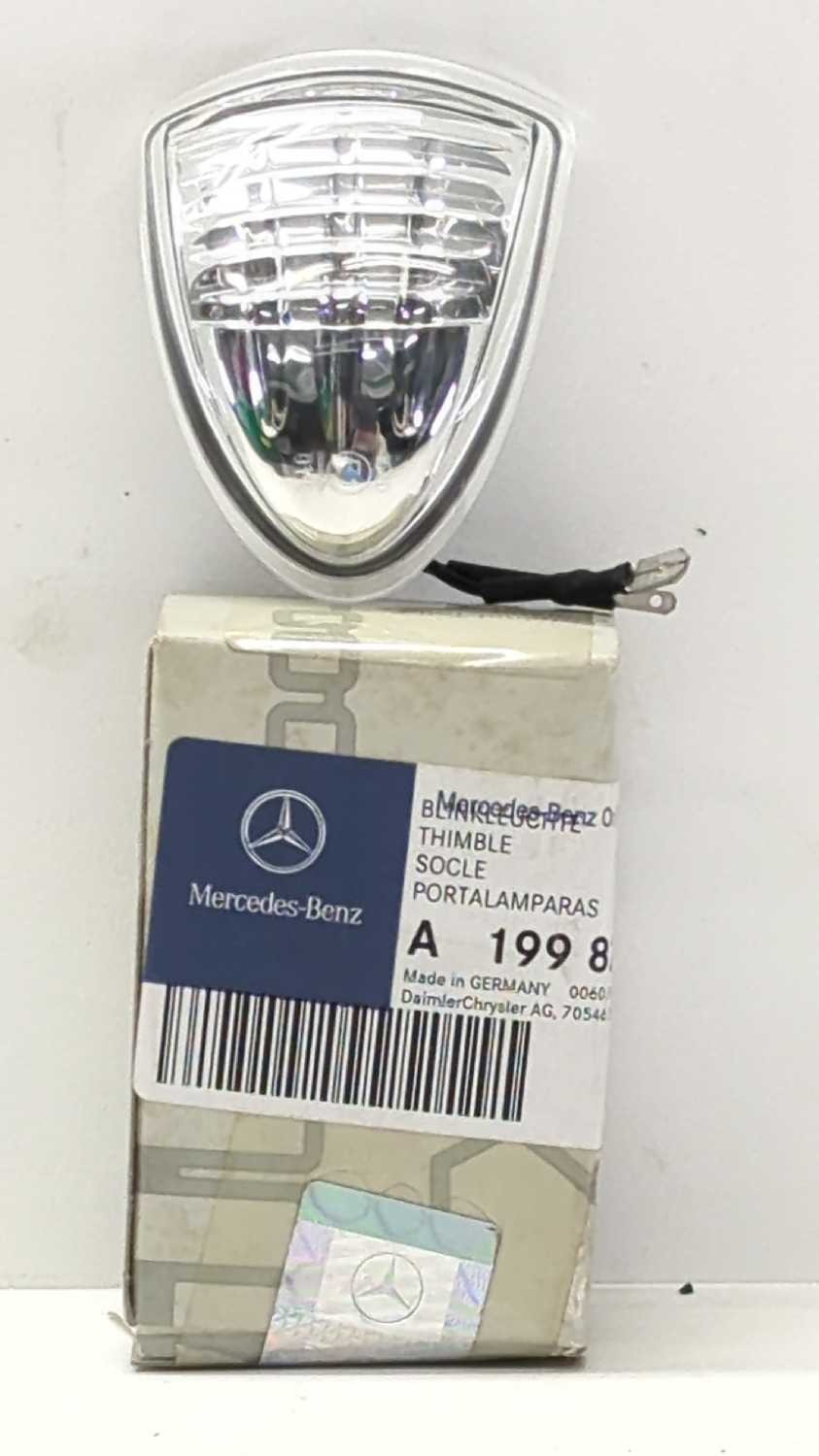 New OEM genuine Mercedes Mirror Signal Light 2005-2009 McLaren SLR 1998200421 RH