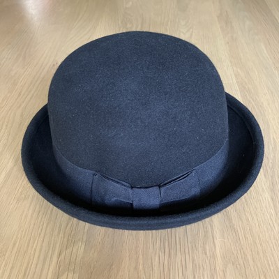 Klassischer britischer Woll Bowler Hut, Größe 57 cm S-M, geeignet für Kostüm