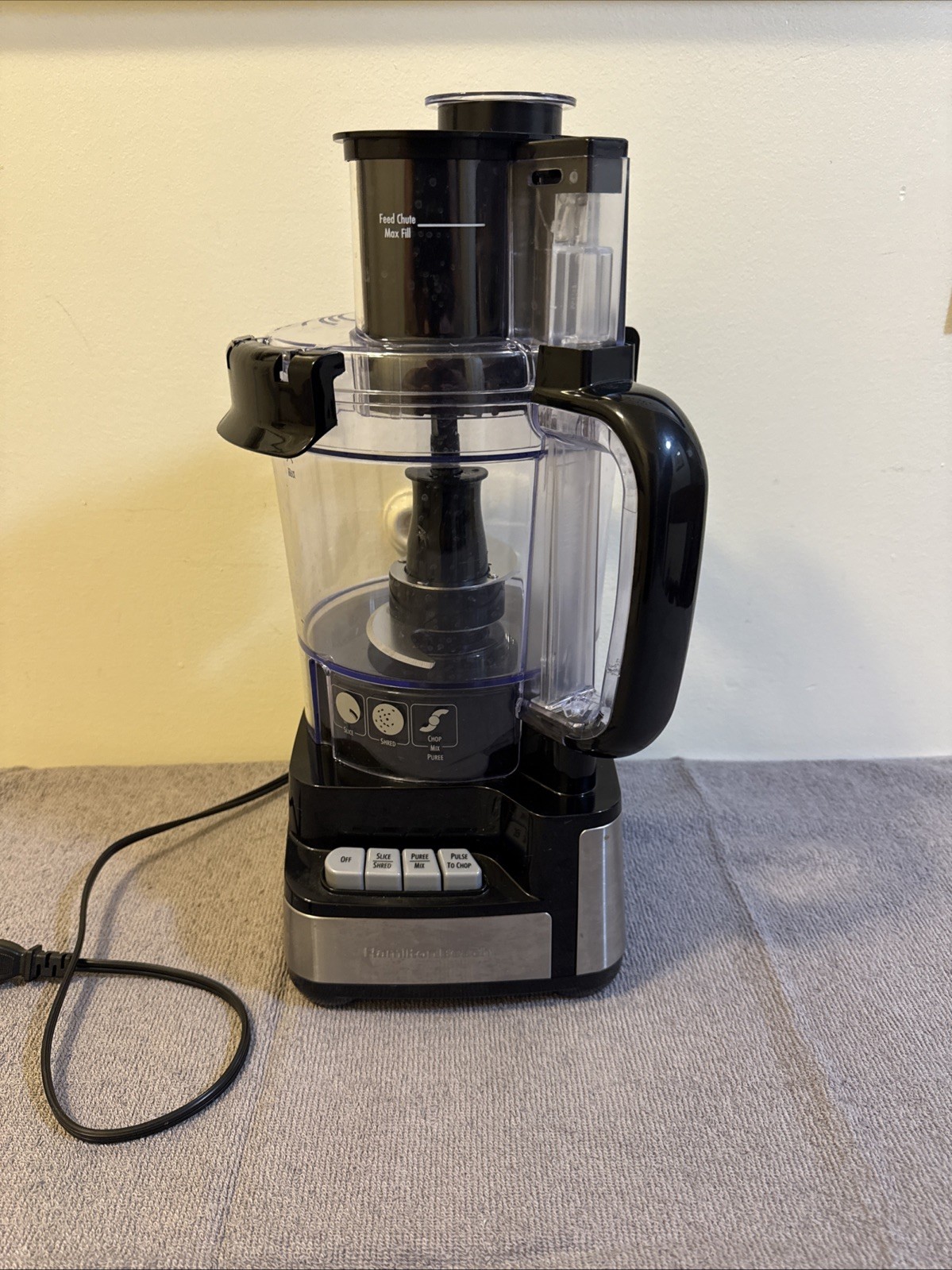 Hamilton Beach Stack & Snap Food Processor and Vegetable Cho