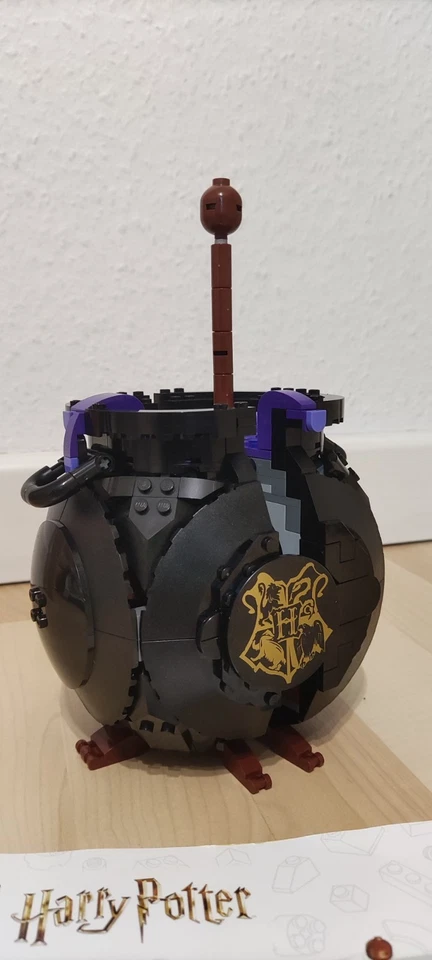 LEGO Harry Potter 76464 Cauldron: Secret Potions Classroom, Foto 3 von 5