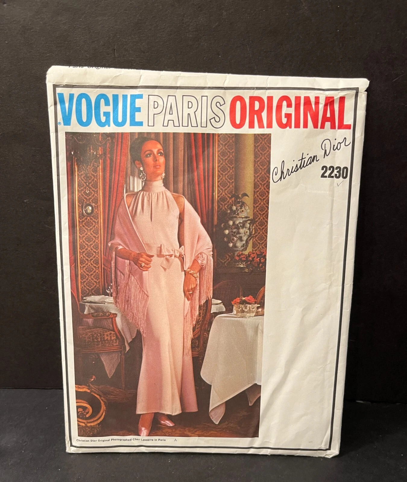 Robe/étole de soirée vintage Vogue Paris originale CHRISTIAN DIOR   motif non découpé