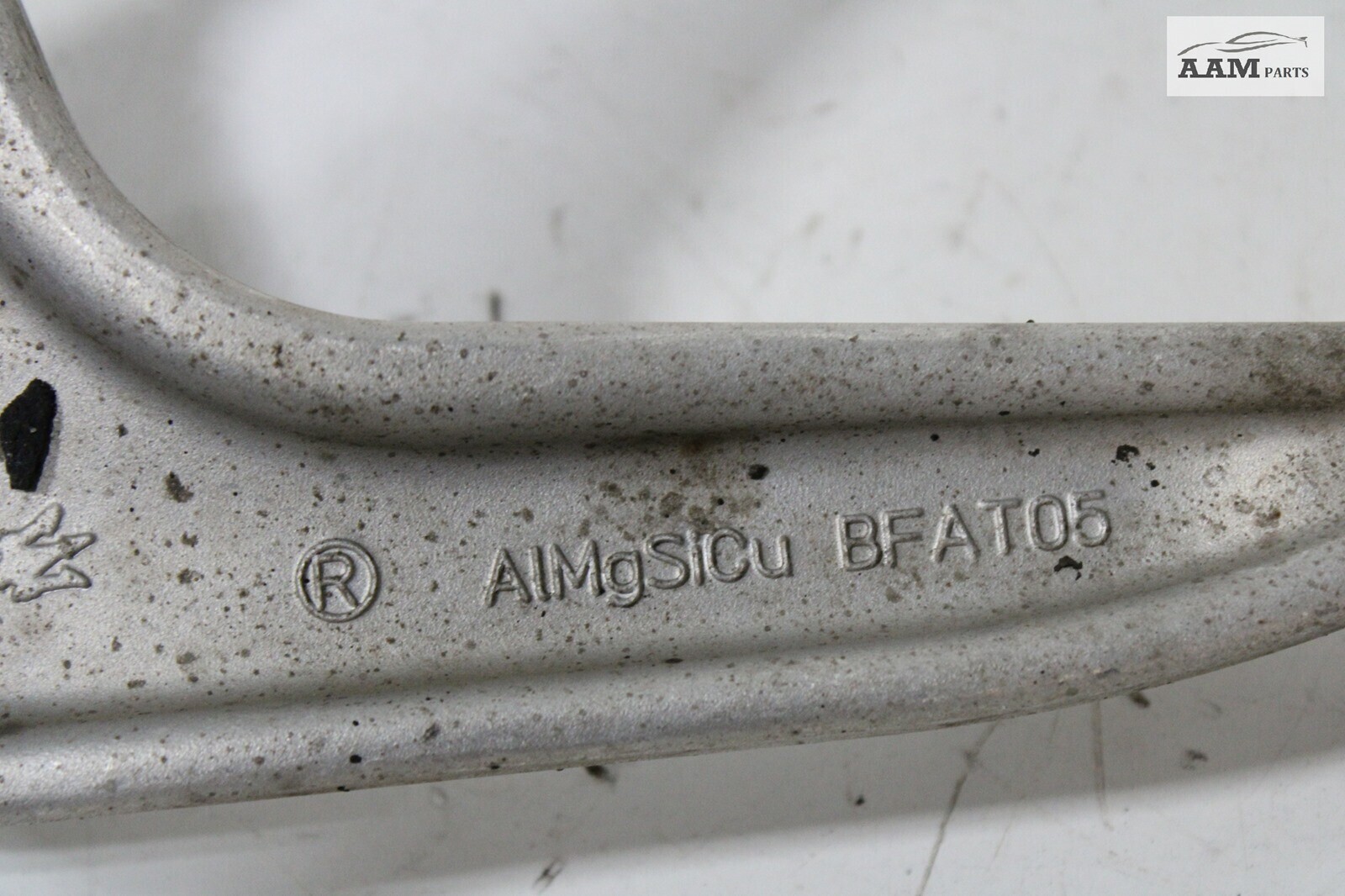 2014-2021 MASERATI GHIBLI FRONT SUSPENSION RIGHT SIDE UPPER CONTROL ARM OEM