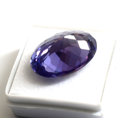 Best Color Changing Oval Cut 24Ct Brazilian Alexandrite Exquisite Loose Gemstone - Picture 7 of 7