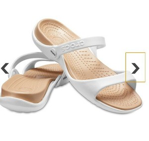 crocs cleo 9