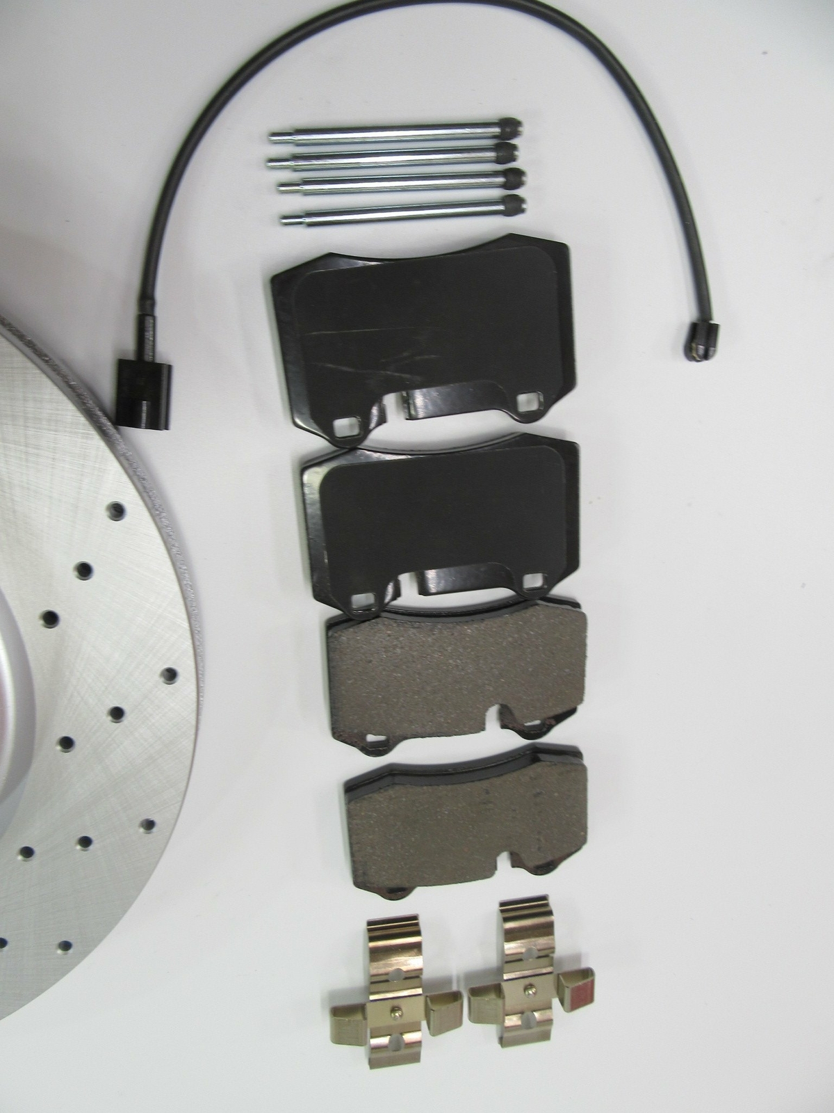 Maserati GranTurismo Gt rear brake pads rotors PREMIUM TopEuro #202