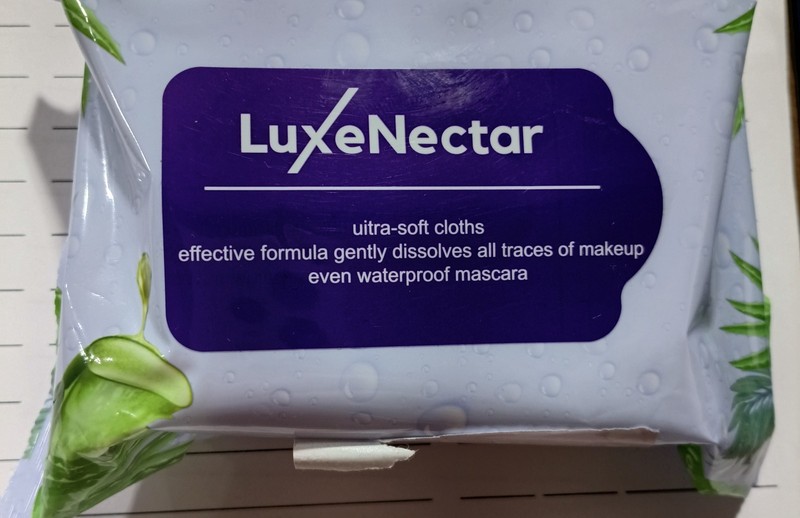 3 pack LuxeNectar Ultra Soft Plant Based Makeup Remover Cloths with Aloe Vera