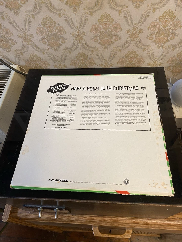 Burl Ives Have A Holly Jolly Christmas LP MCA  15002 G+ 1973 Reissue - Image 2 of 4