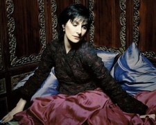 Enya Unsigned 10" x 8" Photo - Beautiful Irish singer, songwriter & musician *3