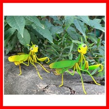 Charming Metal Praying Mantis Garden Decor - Set of 2