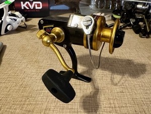 penn 450 ss spinning reel Vintage 450SS Heavy-Duty Saltwater it tells the story of time well spent on the water. Penn SSVII4500LL Spinfisher VII Live