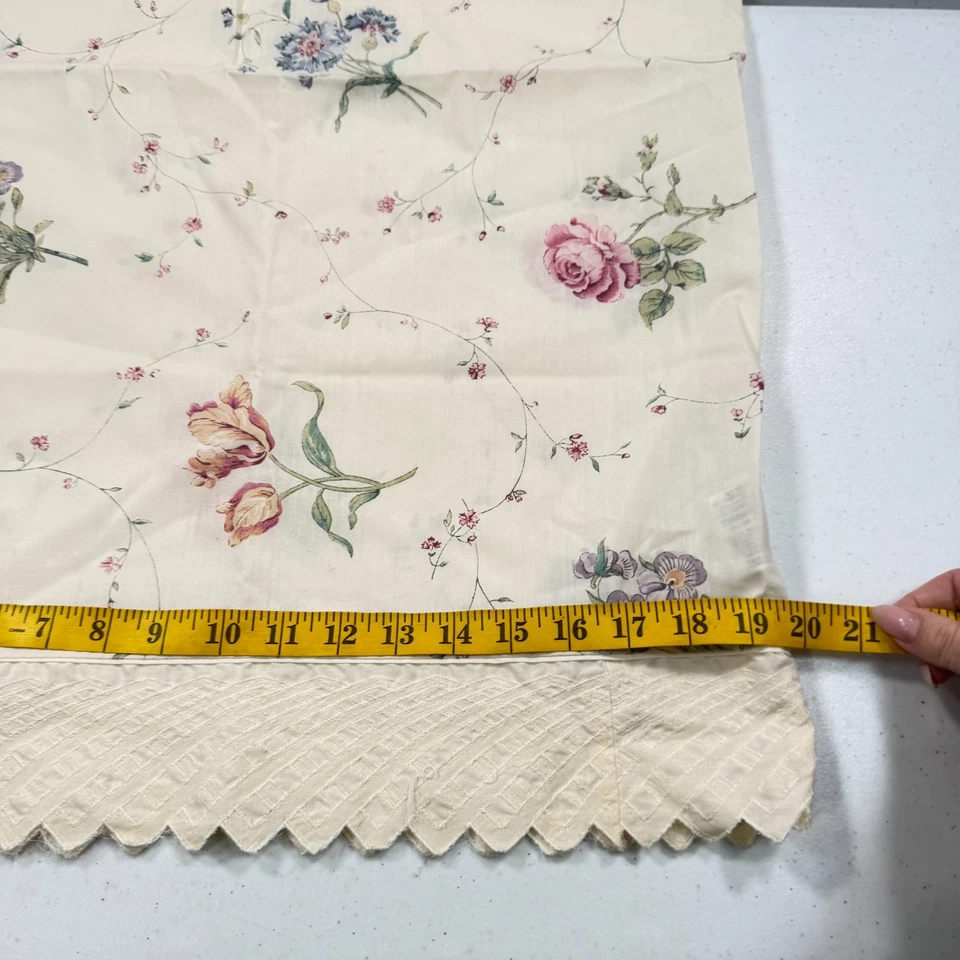 vintage martex pillowcase standard beige floral blend lace edge - Image 3 of 4