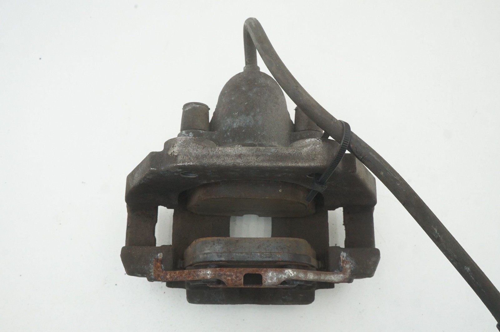 Rear Left Brake Caliper Assembly OEM 34216753679 Rolls Royce Phantom Vii 2006