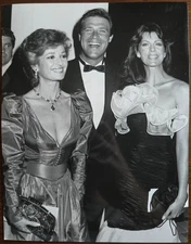 Stephanie Beacham & John James (Dynasty) 1988 7x9 Press Photo