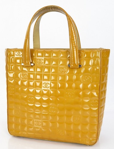 Authentic CHANEL Beige Chocolate Bar Patent Leather Tote Hand Bag #61657