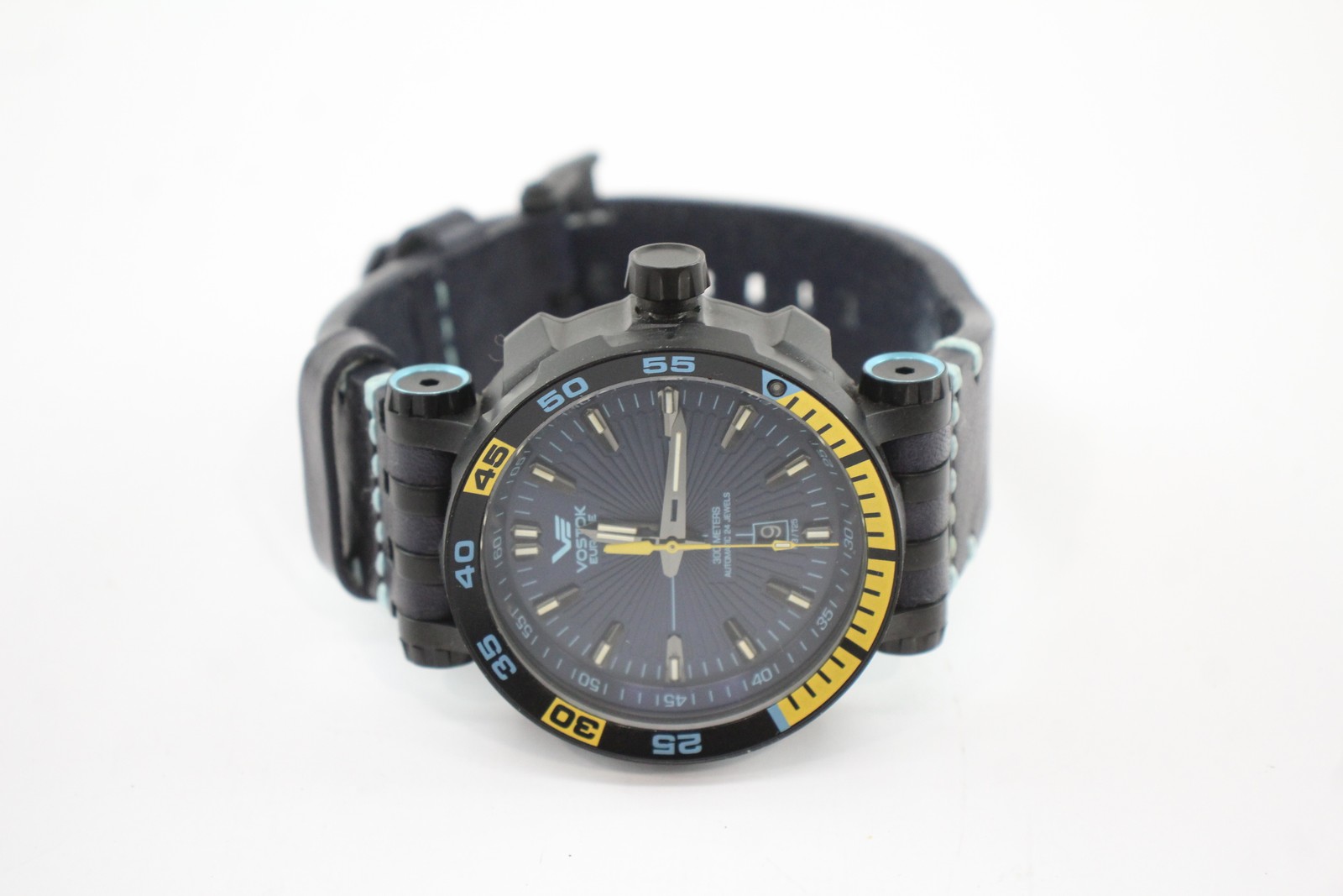 Energia Vostok WORKING Watch Europe Automatic Rocket - VintageWatches.PK Energia Vostok WORKING Watch Europe Automatic Rocket - vintagewatches.pk