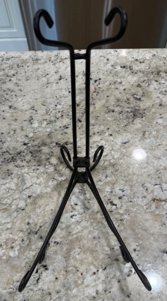 Southern Living at Home Soporte de placa desplazada negro Marco de libro de cocina Soporte para fotos Foto 2 de 2