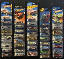 Hot Wheels Mix Lot of 40 Cars From Past To Present   V19