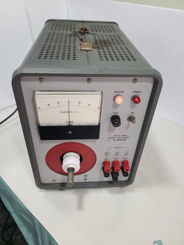 VINTAGE High Voltage 30KV DC MAX TESTER, POWERS UP, AS IS UNTESTED 