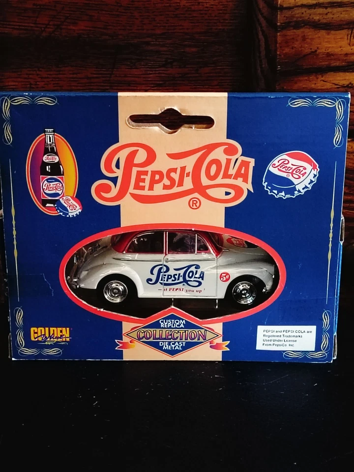 Golden Wheel 1950 Morris Minor Pepsi Cola White 1/43 Scale Diecast Replica - Image 2 of 3
