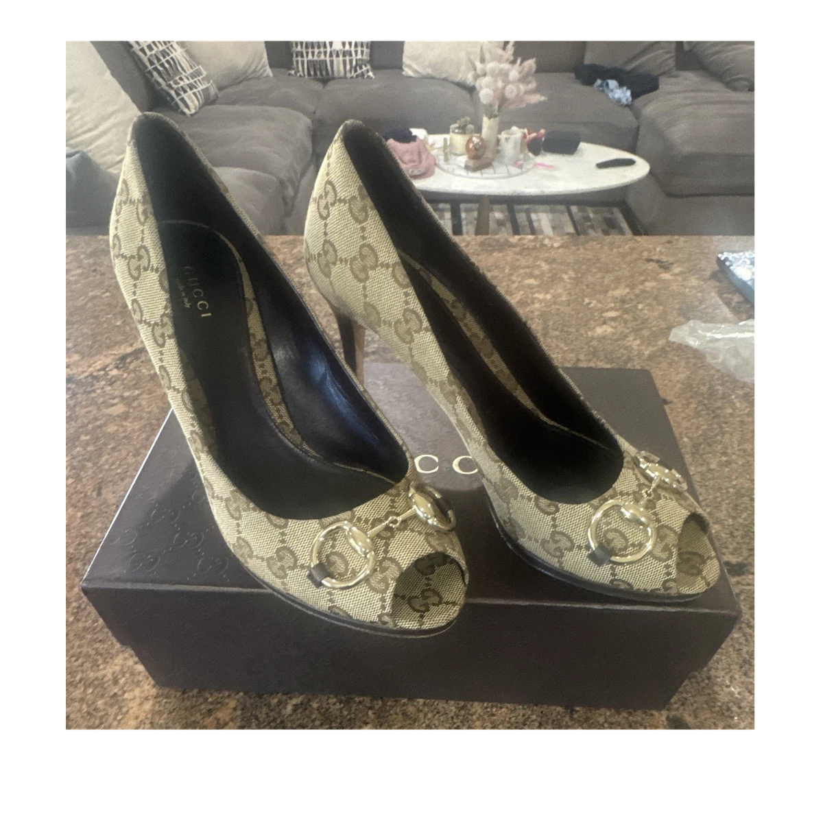 Gucci Dark Brown Leather Round Toe Stiletto Heel Pumps Womens 8 display picture 1