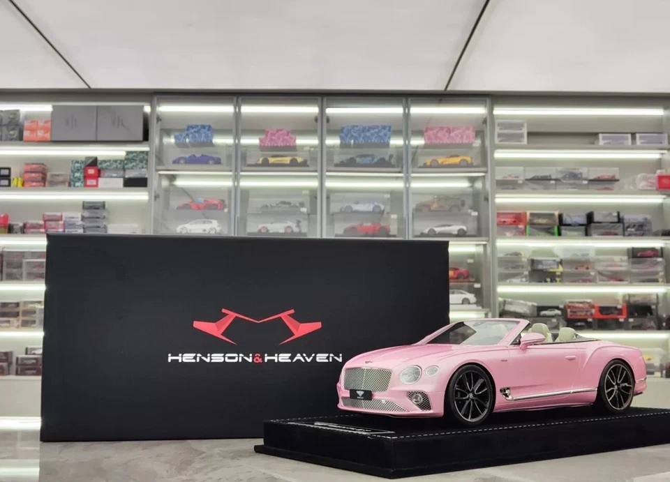 Bentley Continental GTC Speed Edition (Rosa) [H&H] escala 1:18 Foto 2 de 4