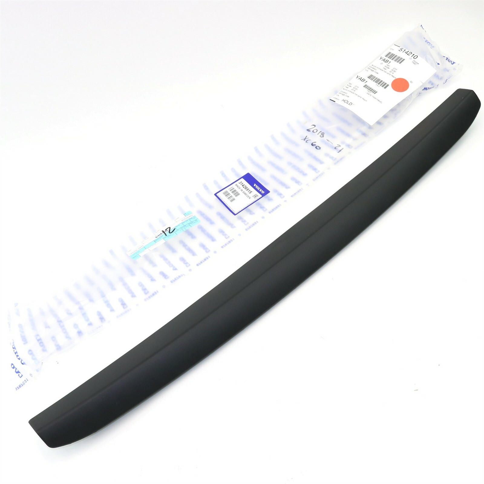 NEW Volvo OEM Upper Gate Interior Trim Panel Black 31426915 fits 