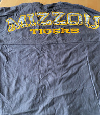 MISSOU TIGERS UNIVERSITY MISSOURI WOMEN’S SZ M AZTEC SPELLOUT PRESSBOX SHIRT 