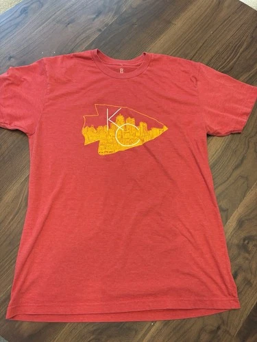 Bozz Prints Kansas City Downtown Skyline Arrowhead Short Sleeve T-Shirt Large L