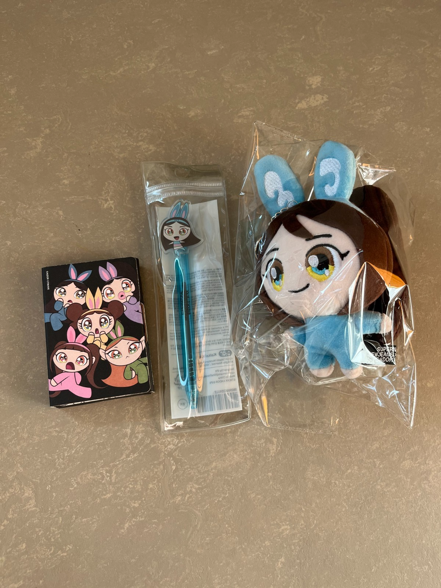 公式 正規品 NJZ NewJeans ador popup md キーリング NewJeans x Murakami Plush Keyrings Minji Hanni Danielle Haerin