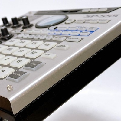 Roland SP-555 Creative Sampler Effector MIDI Tested JP W/AC