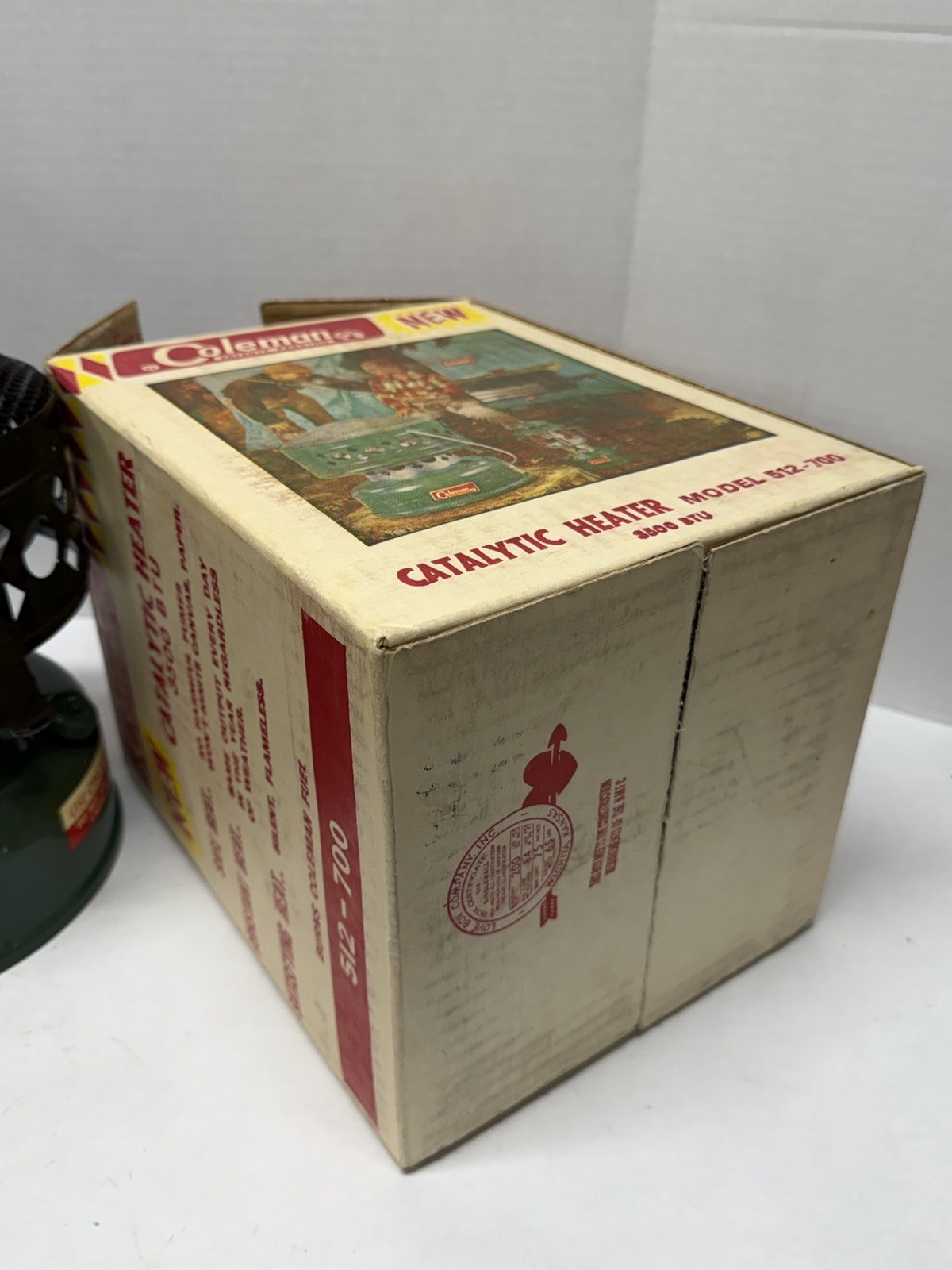 MINT 4-1966 Coleman Catalytic Heater 512-700 3500 BTU Original Box Black Grill