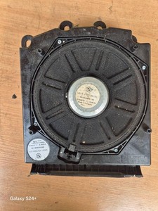 BMW 5 E60 E61 2009 Subwoofer 6929100 SII3437