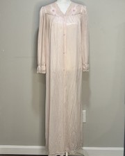 1970s Vintage Sears Long Pink Robe With Lace Chest And Embroidered Floral Accent