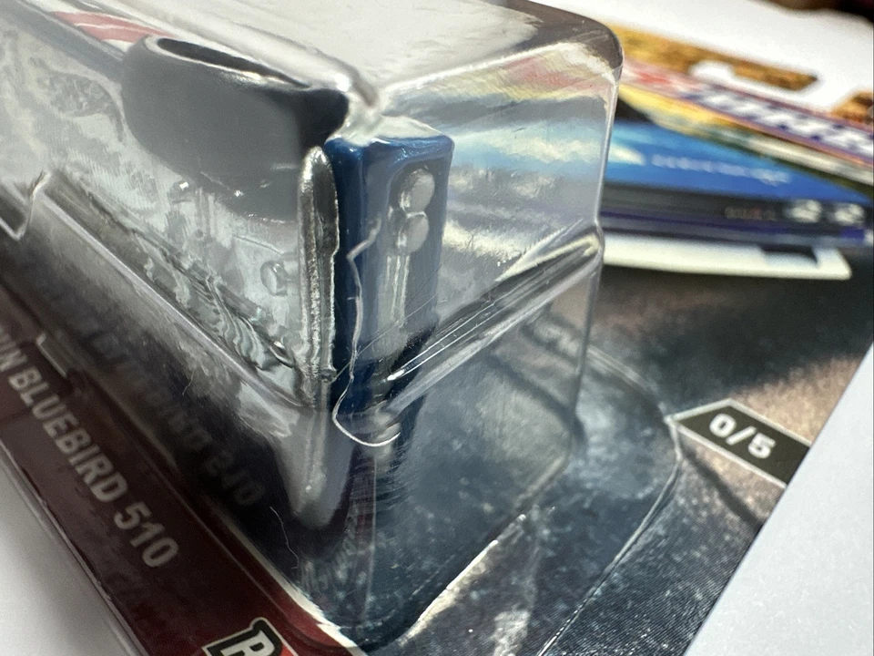 Hot Wheels Car Culture Race Day Bre Datsun Bluebird 510 Read Ships in Protector - Image 4 of 4